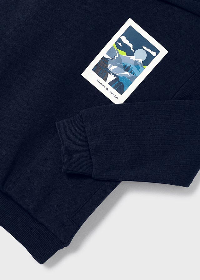 Sudadera grafica espalda