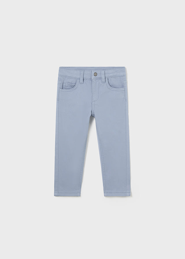 Pantalón entallado