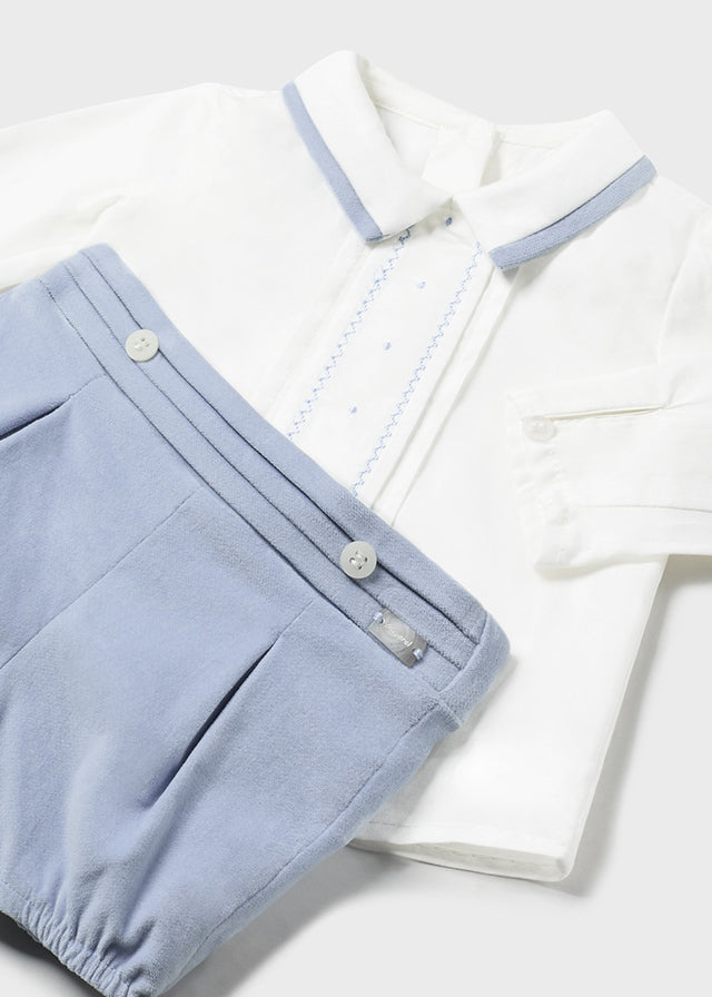Conjunto pantalón y camisa