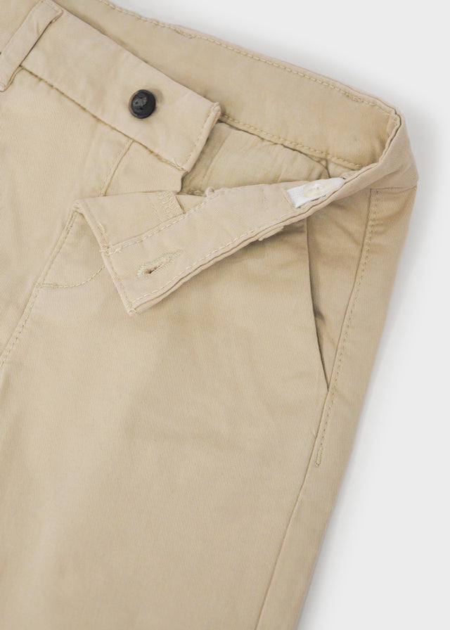Pantalón chino