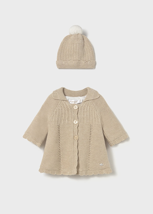 Abrigo tricot con gorro