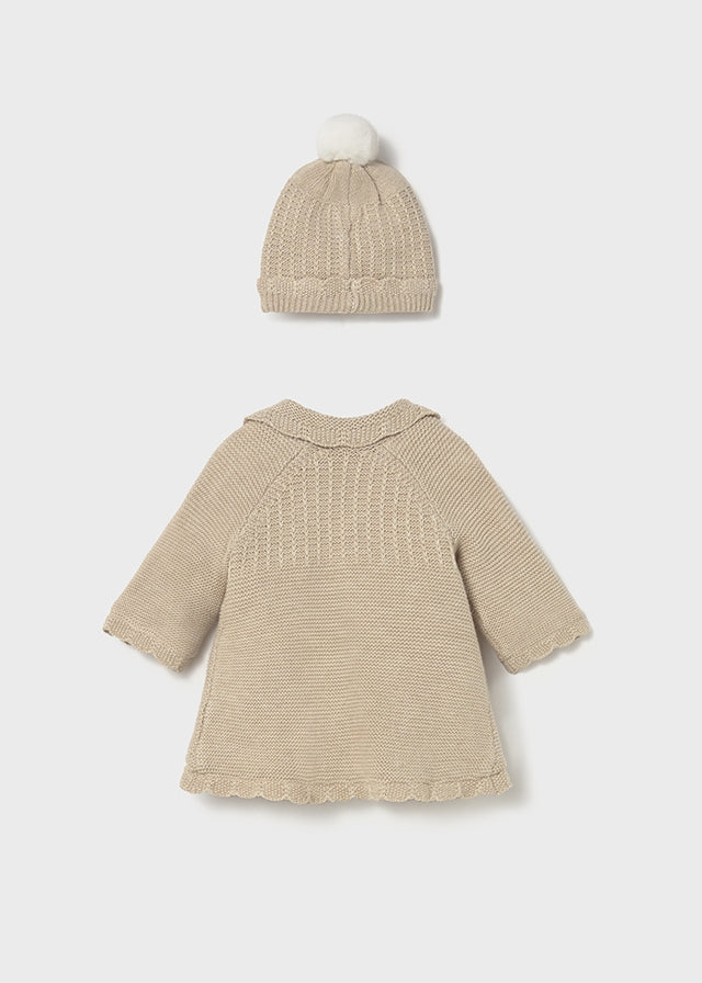 Abrigo tricot con gorro