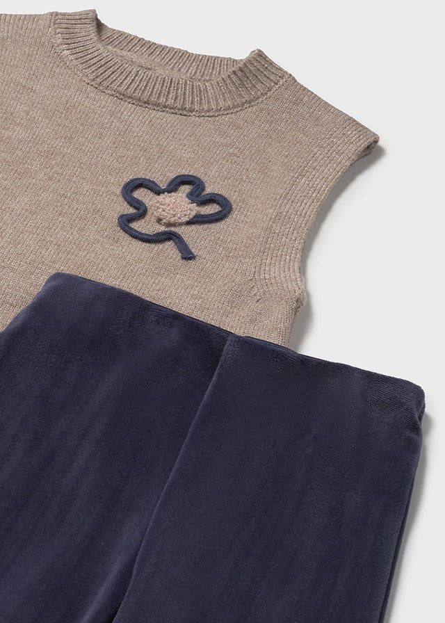 Conjunto con chaleco