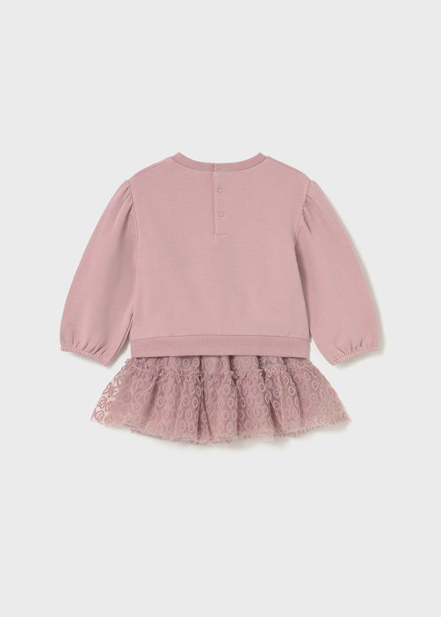 Conjunto sudadera y falda