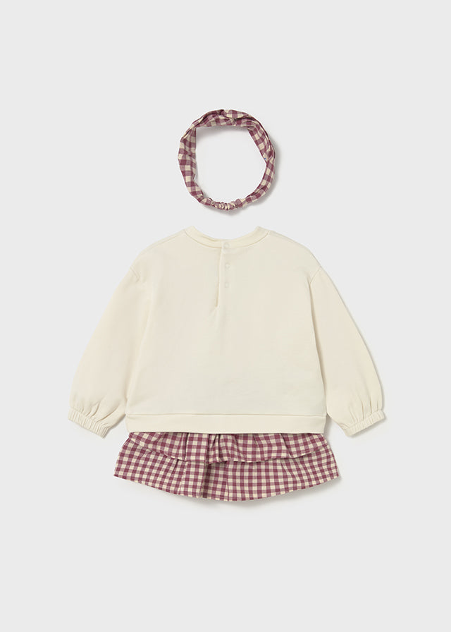 Conjunto sudadera y falda