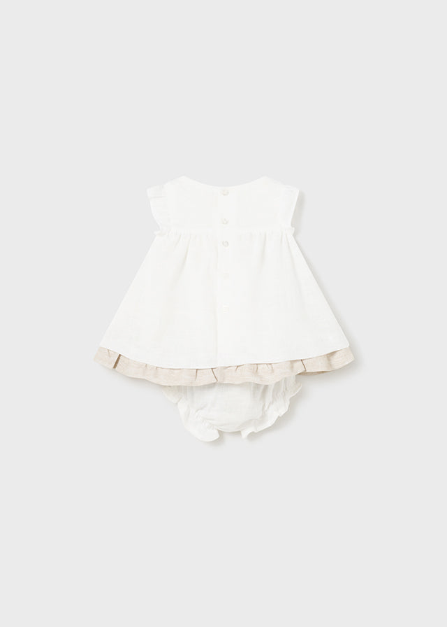 Vestido con braguita.