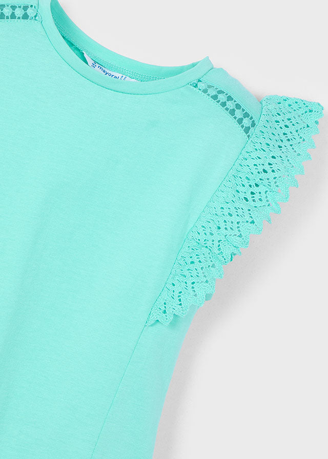 Camiseta manga crochet