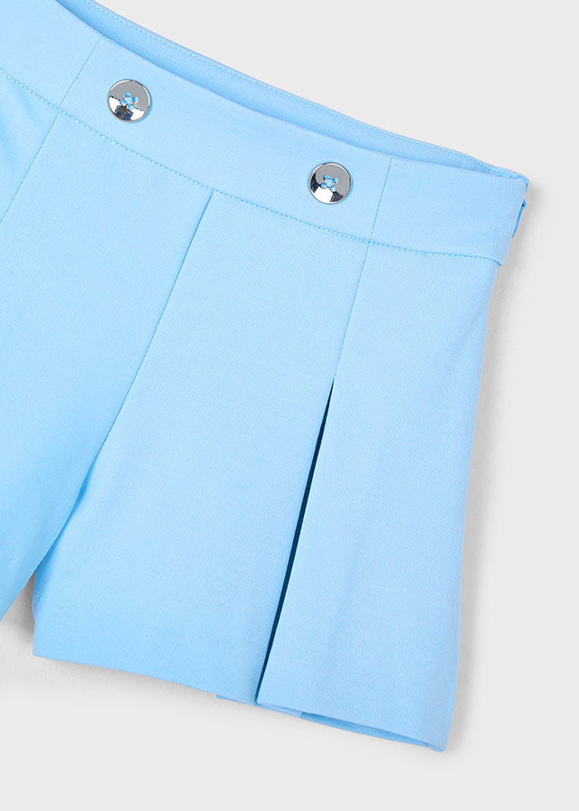 Pantalón corto celeste