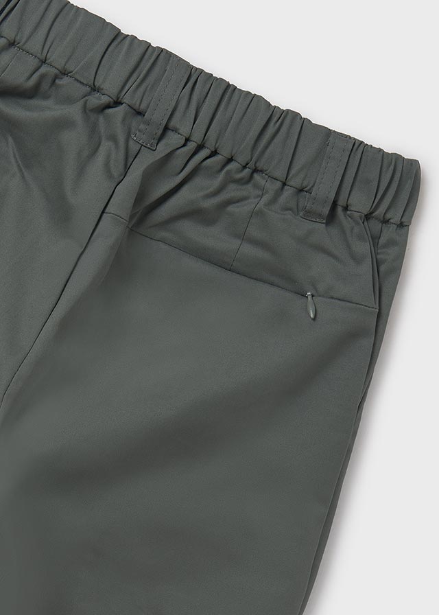 Pantalón chino slim