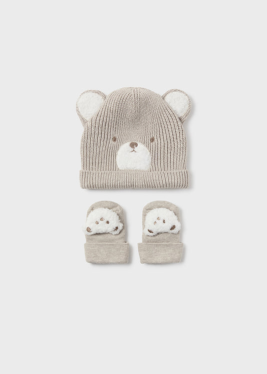 Set de gorro y calcetines manoplas