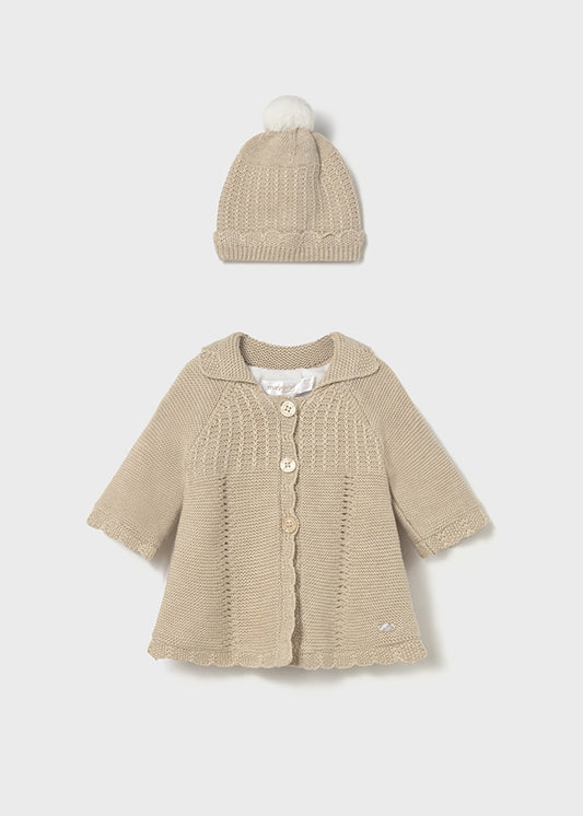 Abrigo tricot con gorro
