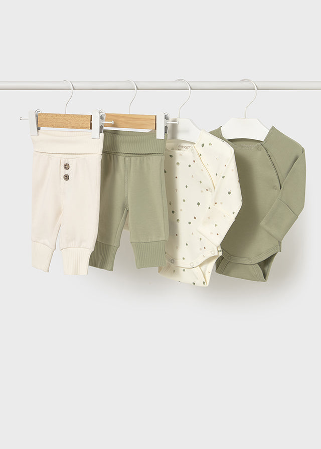 Conjunto de 4 piezas recién nacido