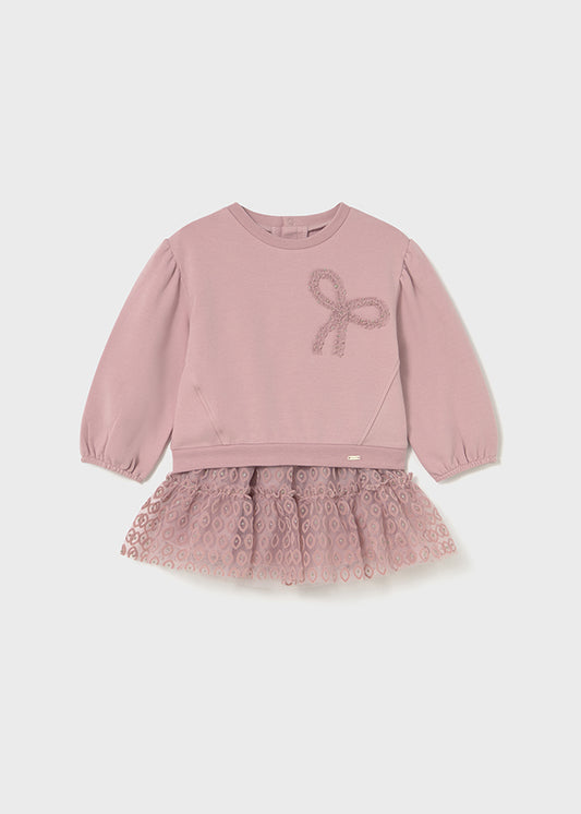 Conjunto sudadera y falda