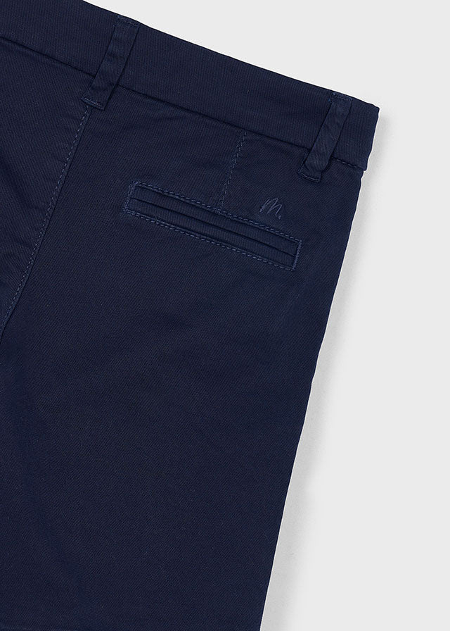 Bermuda chino marino