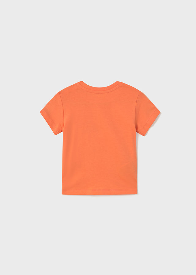 Camiseta autobus naranja.