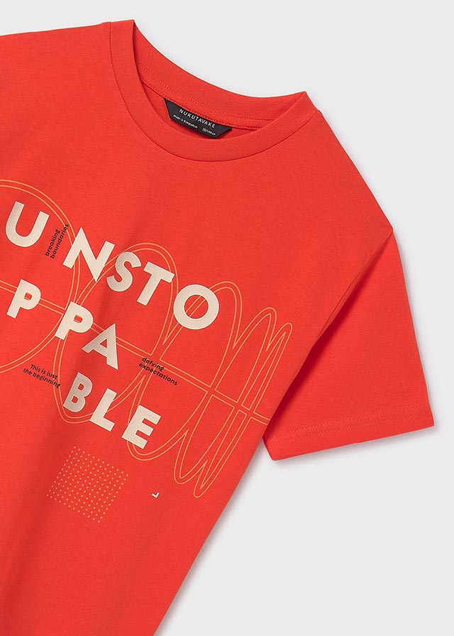 Camiseta "unstoppable"